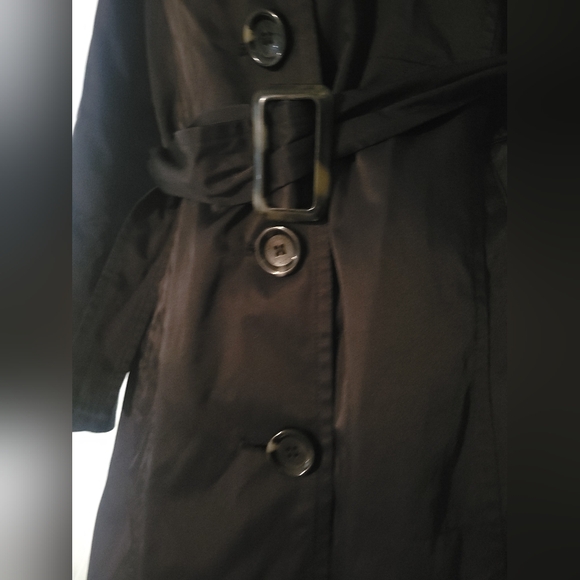 Micheal Kors Women's Belted Polyester Removalable insert coat/jacket Size PM - Picture 13 of 13